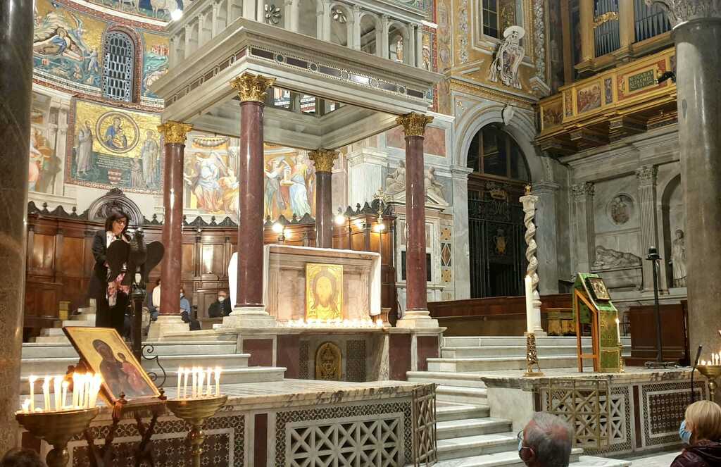 Il saluto di Margaret Karram, presidente del movimento dei Focolari, alla preghiera in Santa Maria in Trastevere